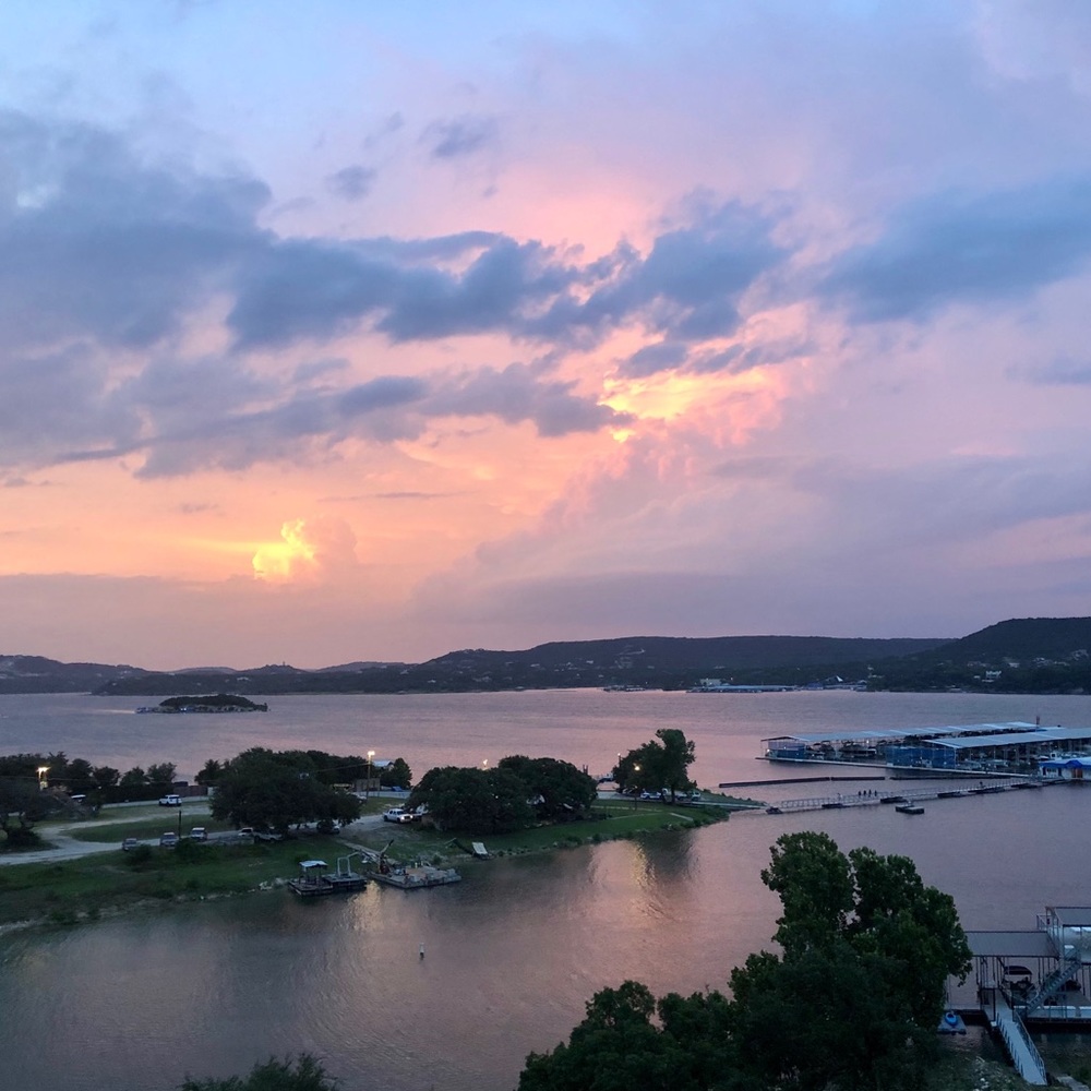 Meet your Posher, Dione